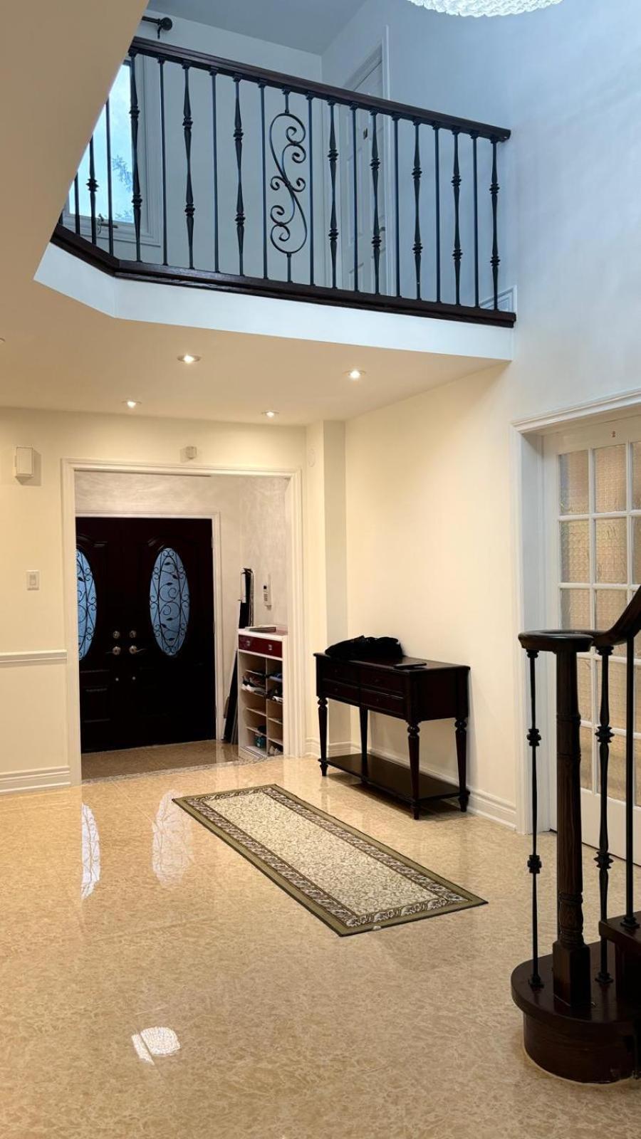 Hollywell Apartment มิสซิสซอกา ภายนอก รูปภาพ